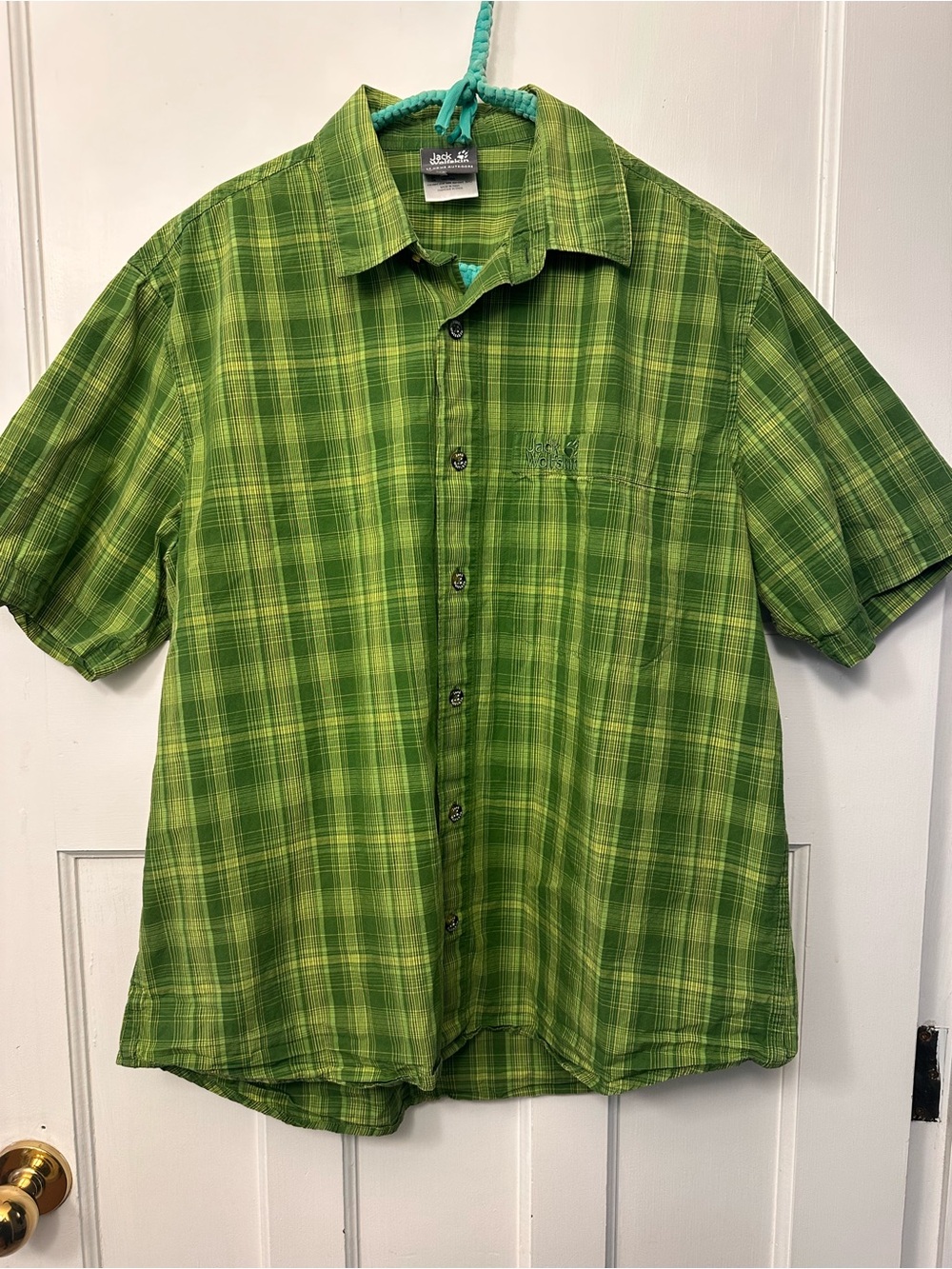 ⭐️ Jack Wolfskin Lg Green Plaid Short-Sleeve Button-Down Shirt
